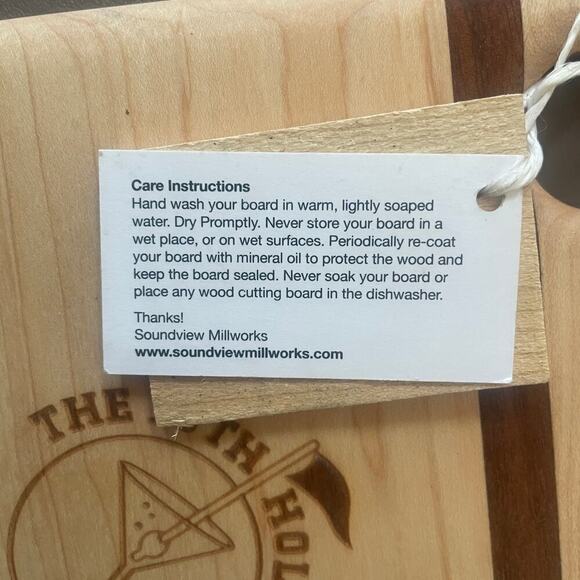 NWT Cutting Board Barware-Soundview Millworks "The 19th Hole" Martini Engraving - Picture 10 of 11